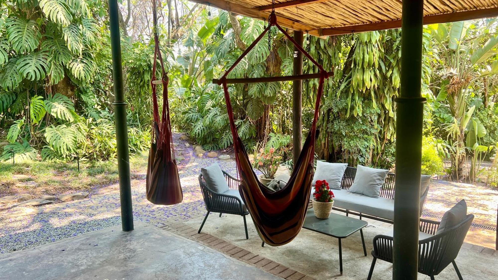 Loerieroep Estate - Mountainview Selfcatering Accommodation Nelspruit 内尔斯普雷特 外观 照片