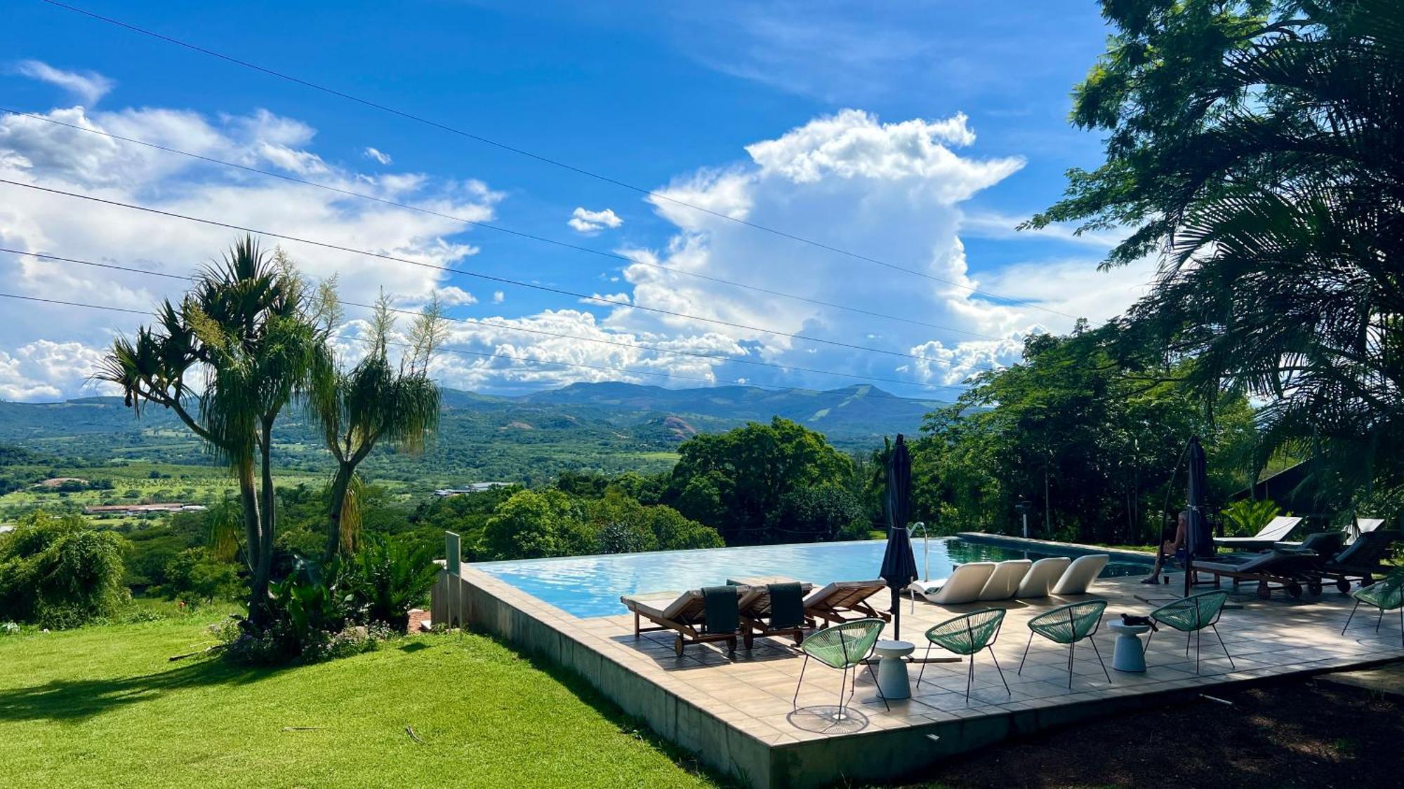Loerieroep Estate - Mountainview Selfcatering Accommodation Nelspruit 内尔斯普雷特 外观 照片