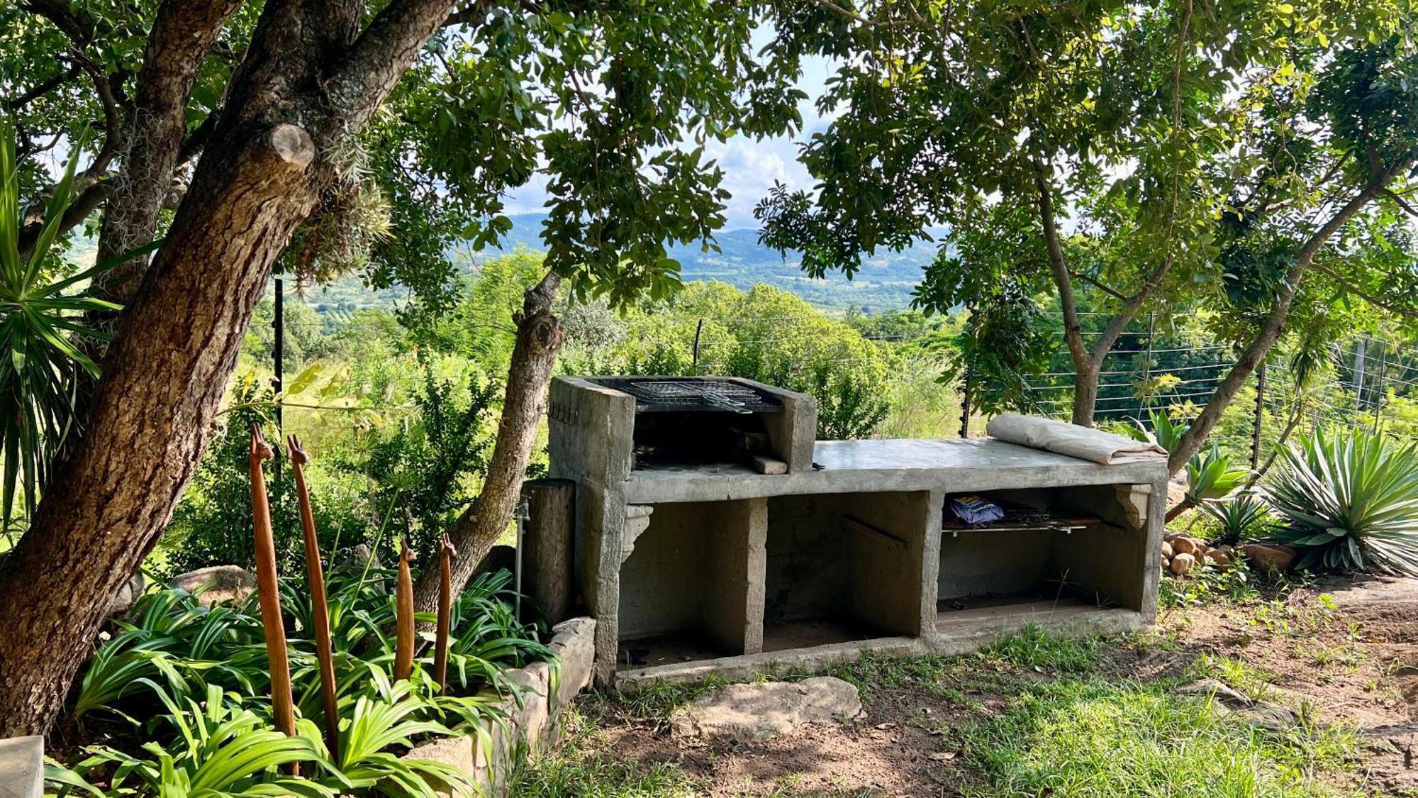 Loerieroep Estate - Mountainview Selfcatering Accommodation Nelspruit 内尔斯普雷特 外观 照片