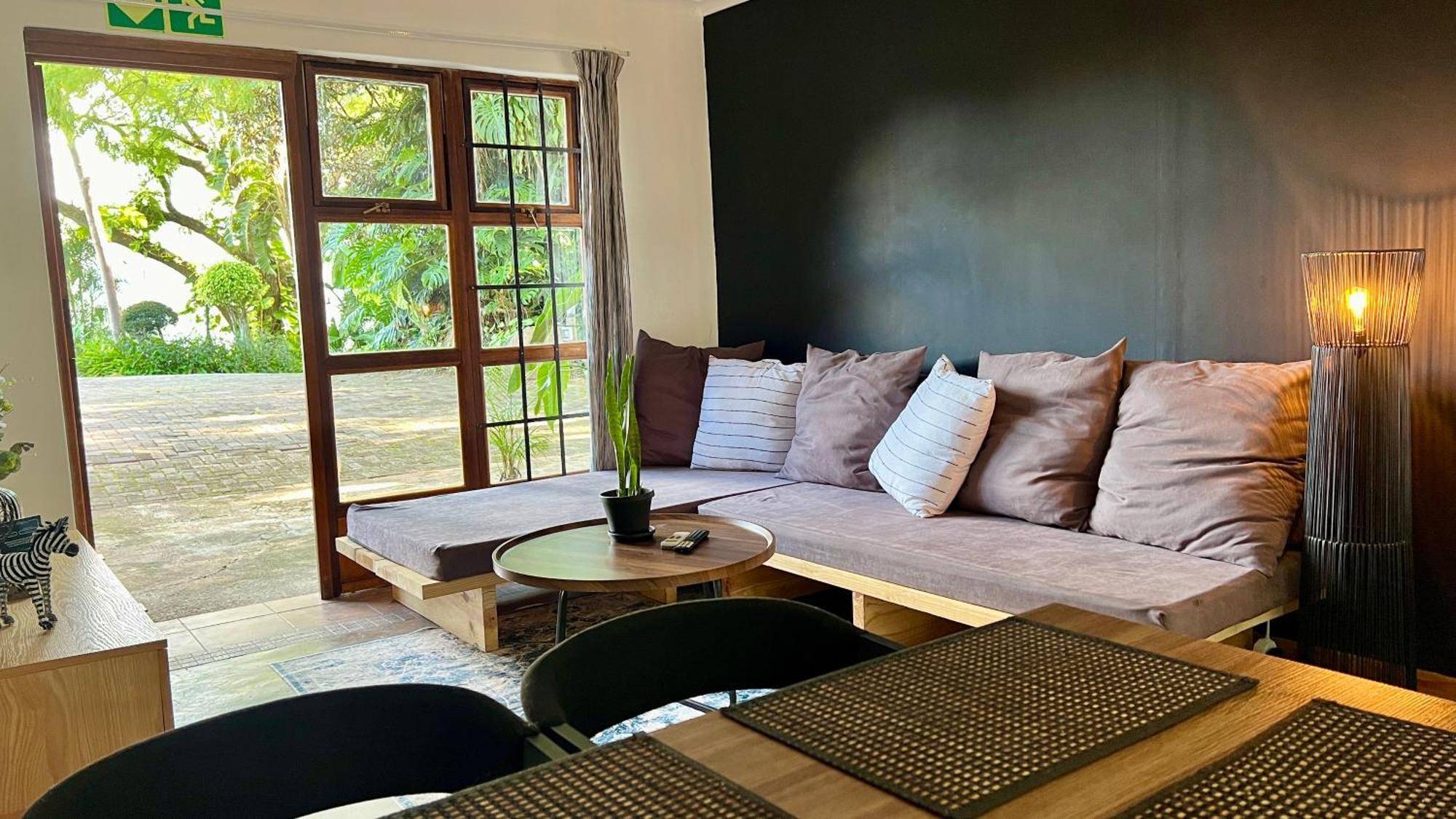 Loerieroep Estate - Mountainview Selfcatering Accommodation Nelspruit 内尔斯普雷特 外观 照片