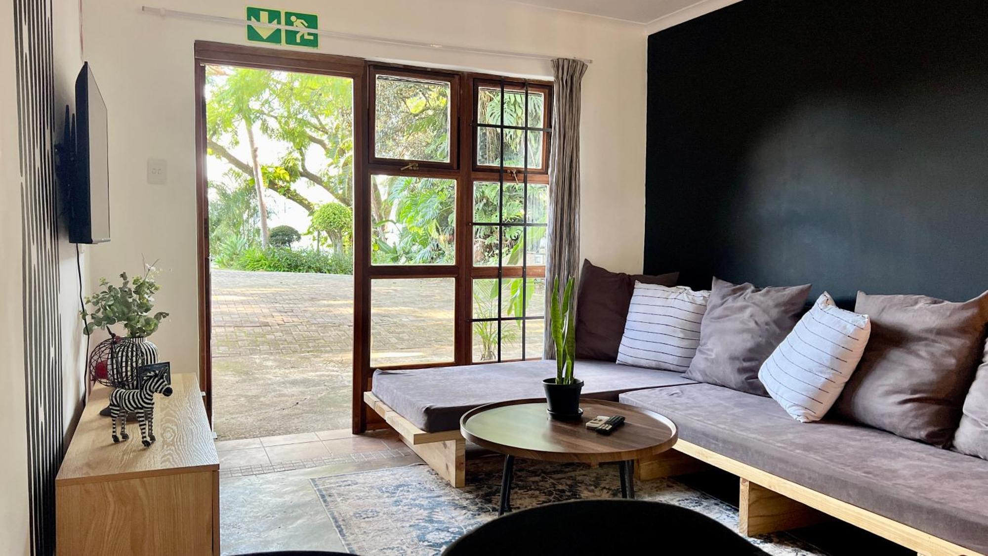 Loerieroep Estate - Mountainview Selfcatering Accommodation Nelspruit 内尔斯普雷特 外观 照片